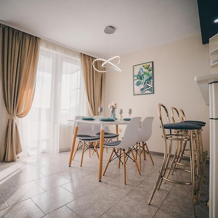 Unbeatable Location: New & Comfy Apartment Varna Buitenkant foto